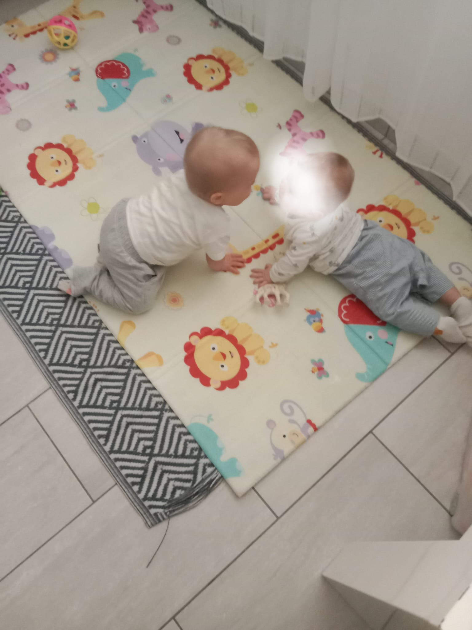 Tapis de motricité chez Nassima, assistante maternelle Villeurbanne